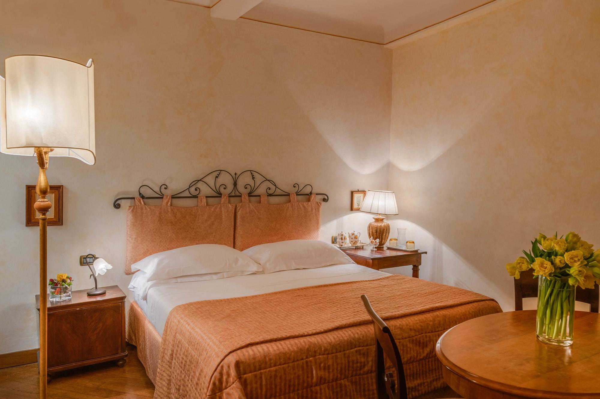 Residenza D'Epoca In Piazza Della Signoria Bed & Breakfast Florence Exterior photo