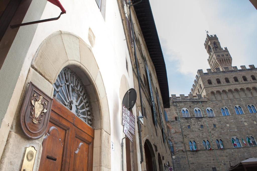 Residenza D'Epoca In Piazza Della Signoria Bed & Breakfast Florence Exterior photo