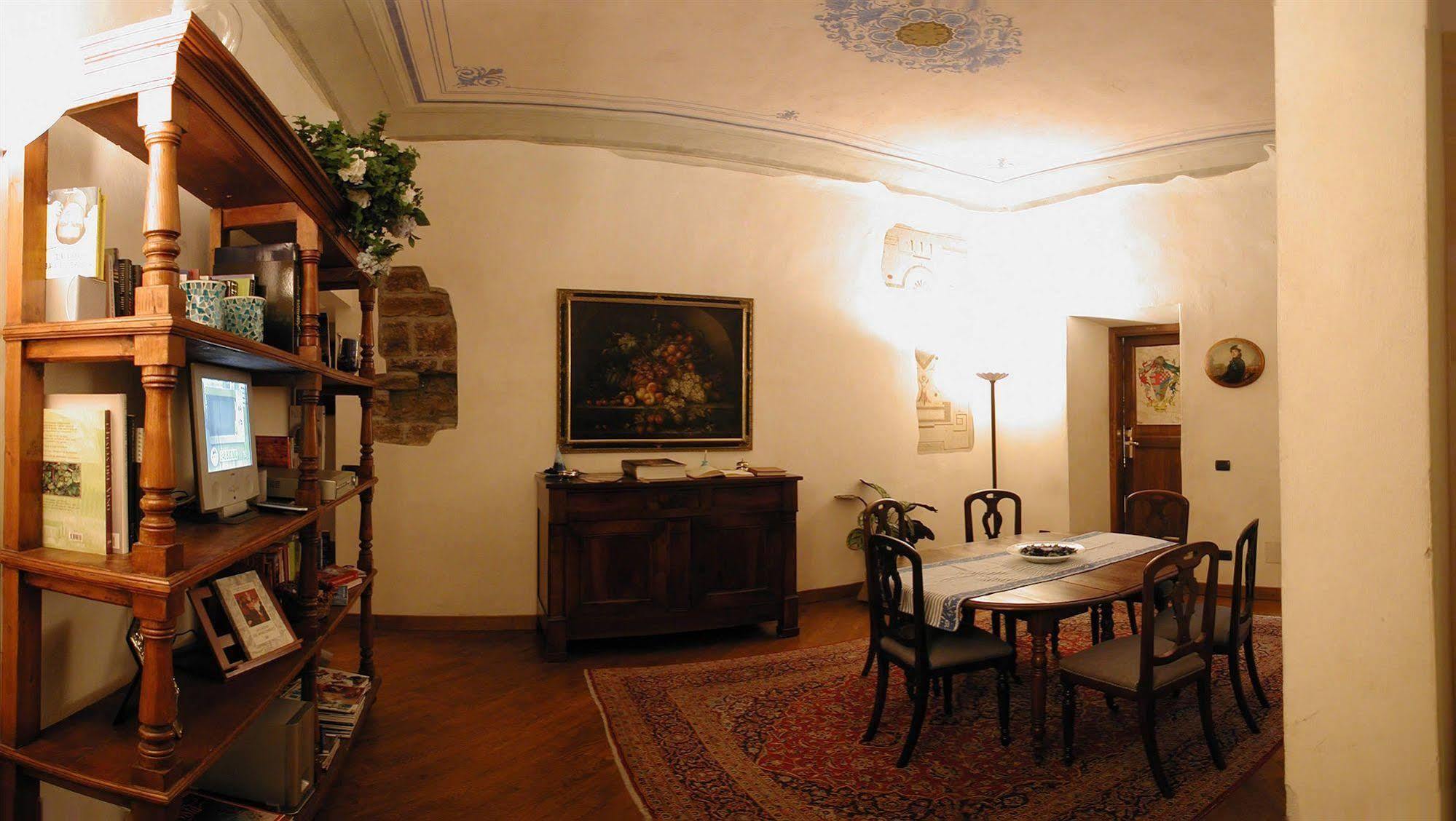 Residenza D'Epoca In Piazza Della Signoria Bed & Breakfast Florence Exterior photo