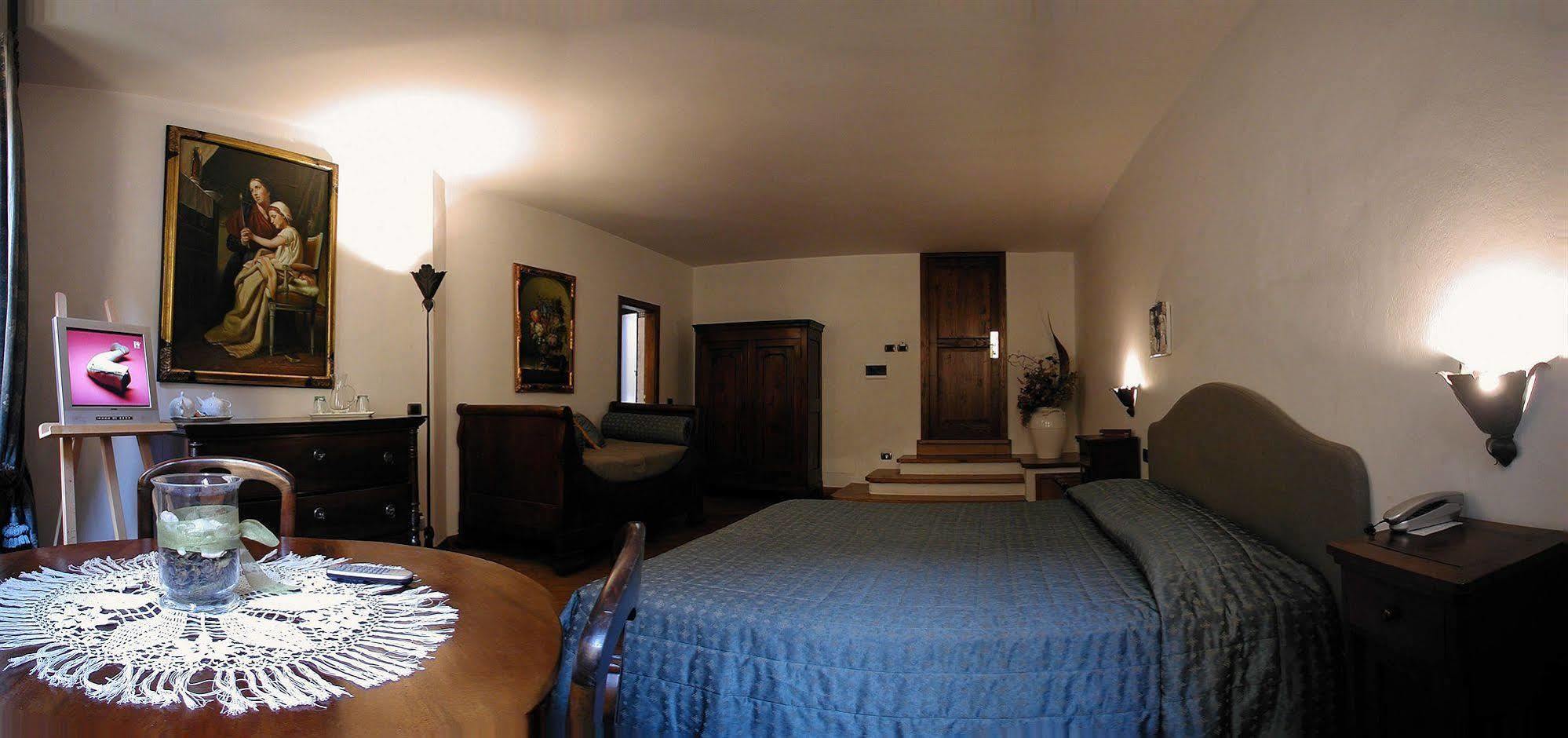 Residenza D'Epoca In Piazza Della Signoria Bed & Breakfast Florence Exterior photo